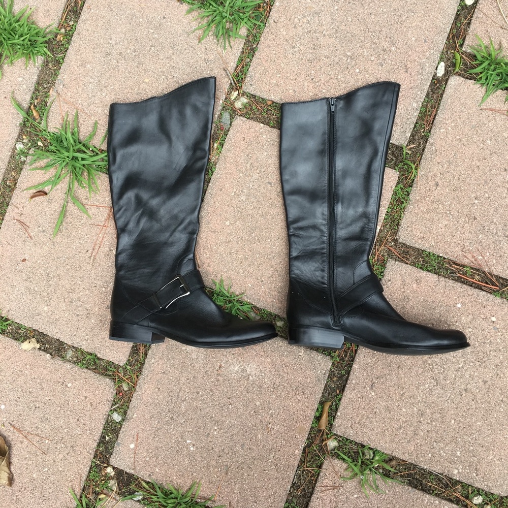 Boots by Michael Shannon